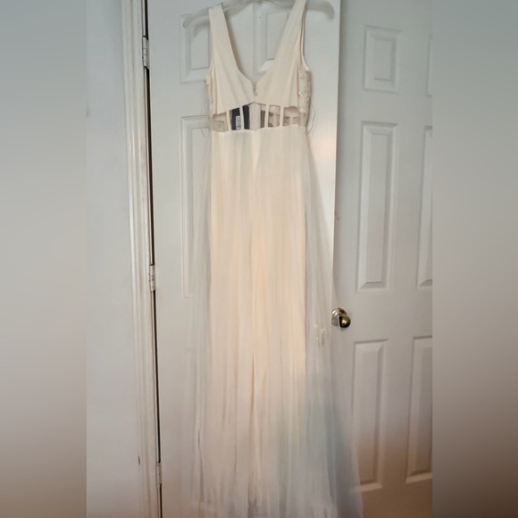 Big Moments Maxi Dress - Picture 6 of 9